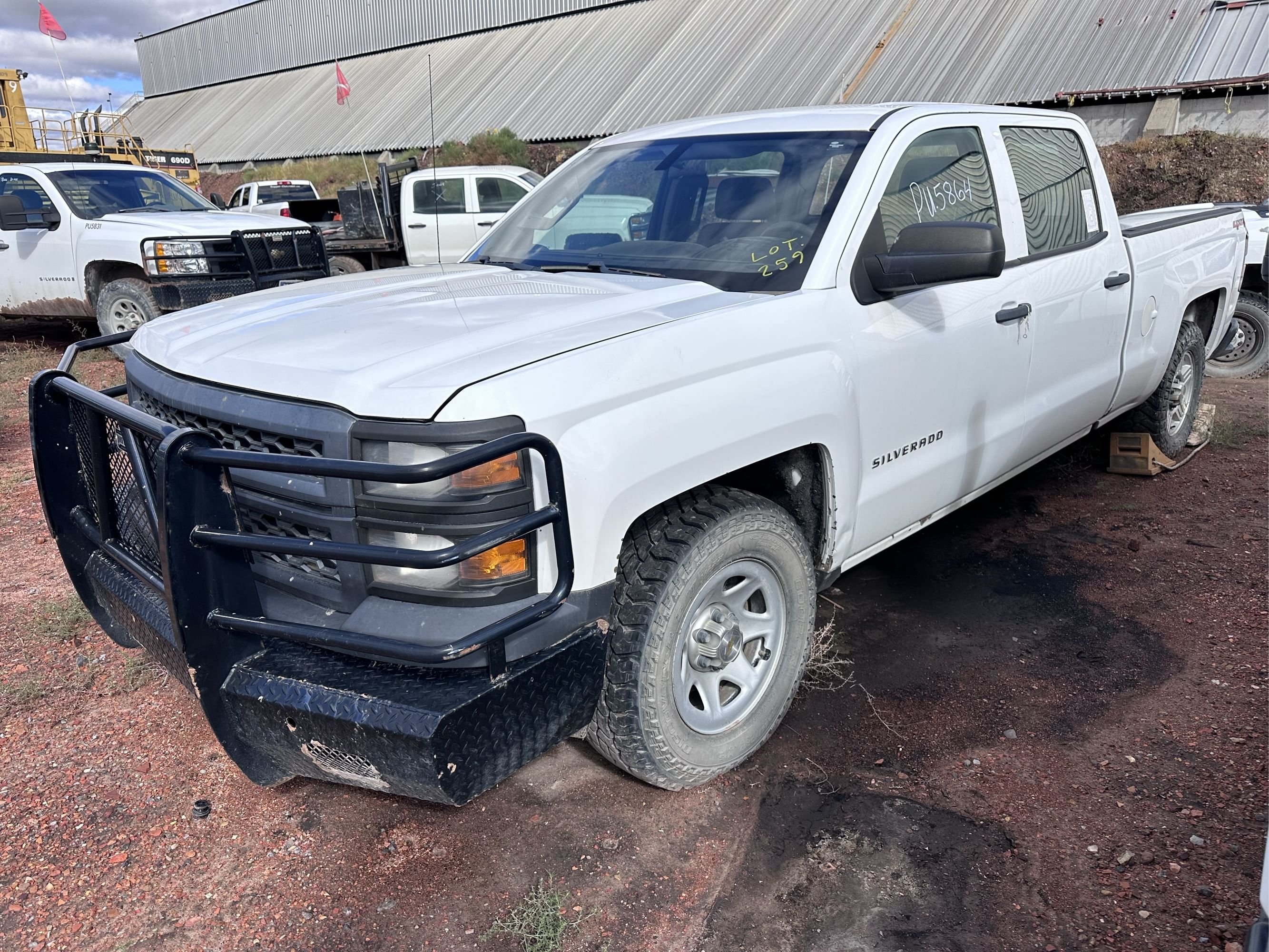 2015 Chevrolet 1500 Equipment Image0
