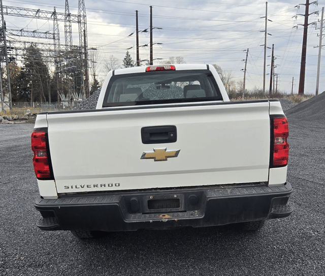 Image of Chevrolet 1500 equipment image 2