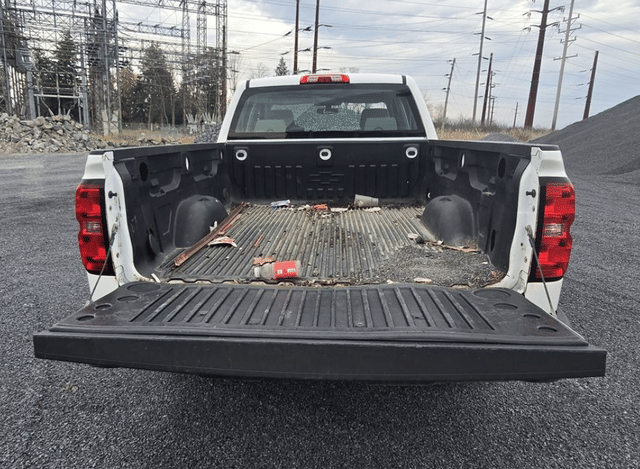 Image of Chevrolet 1500 equipment image 3