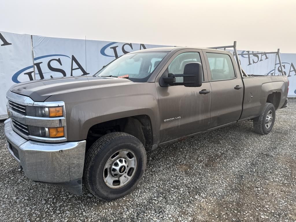2015 Chevrolet 2500 Equipment Image0