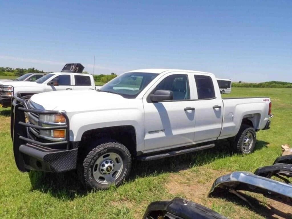 Image of Chevrolet 2500HD Primary image