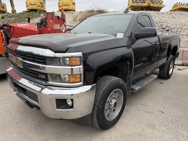 Image of Chevrolet 2500HD equipment image 1