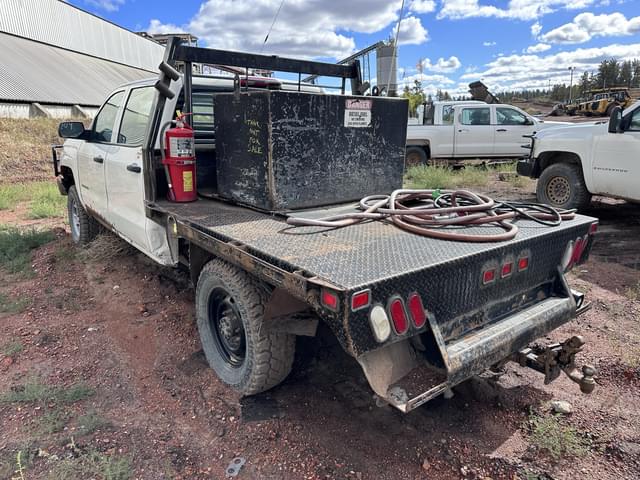 Image of Chevrolet 2500HD equipment image 4
