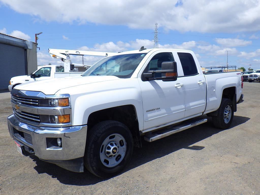 Image of Chevrolet 2500HD Primary image