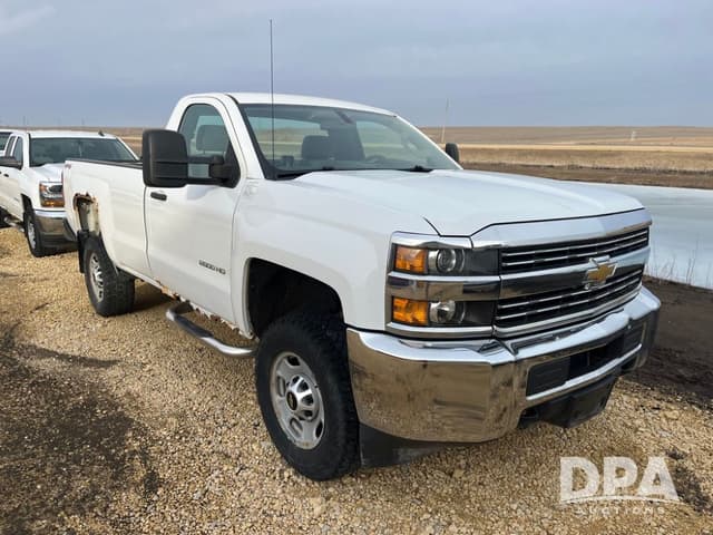 Image of Chevrolet 2500HD equipment image 3