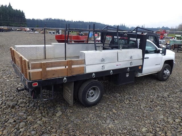 Image of Chevrolet 3500HD equipment image 4