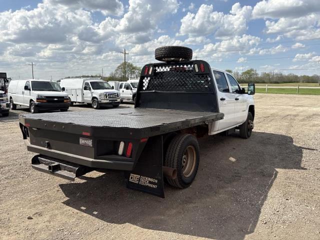 Image of Chevrolet 3500 equipment image 3