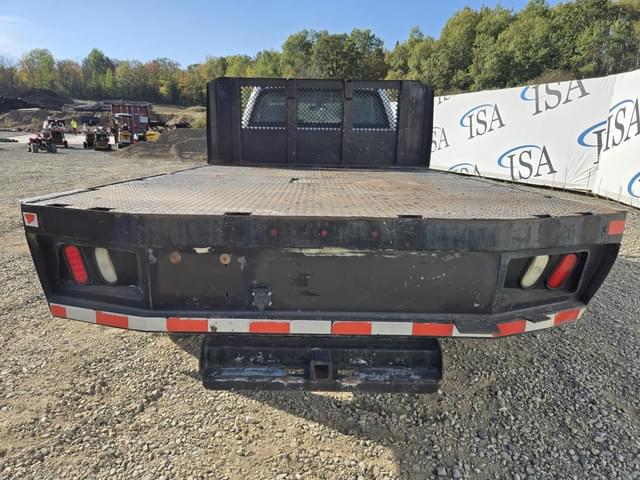 Image of Chevrolet 3500 equipment image 3