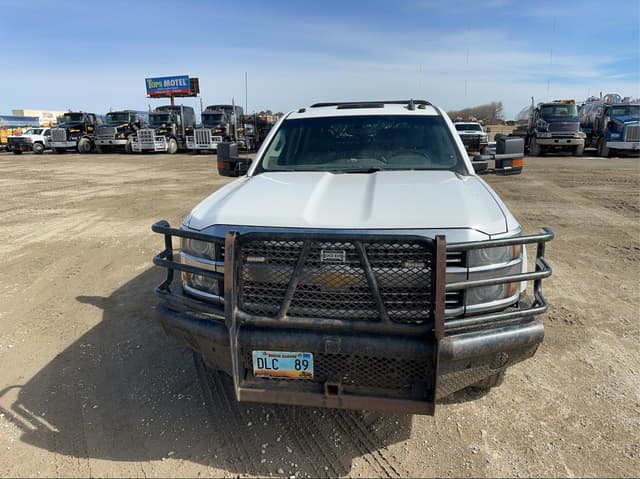 Image of Chevrolet 3500 equipment image 1