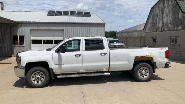 Image of Chevrolet 3500HD equipment image 1