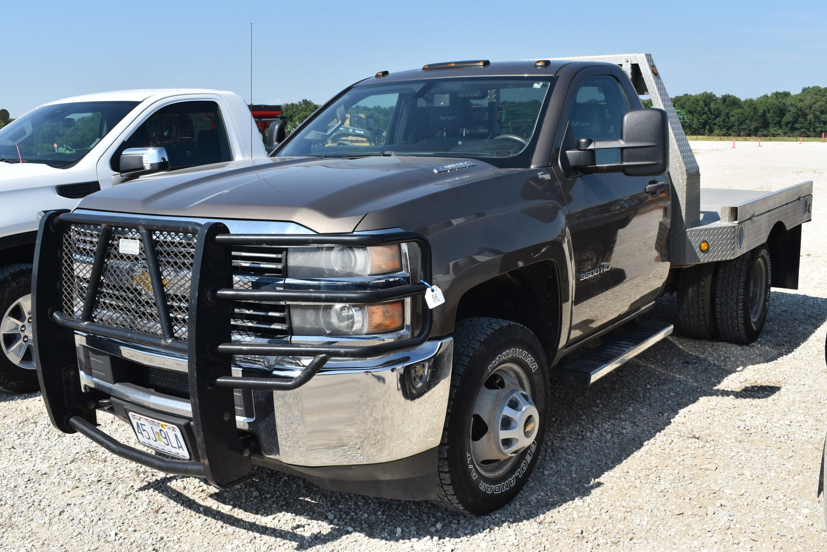 2015 Chevrolet 3500HD Equipment Image0
