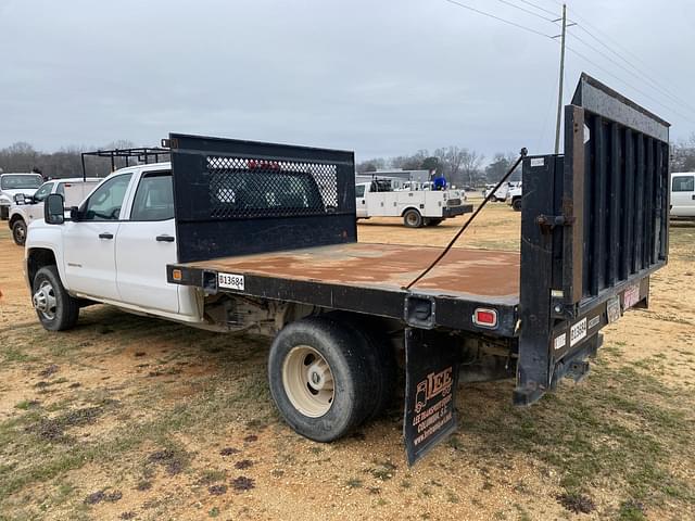 Image of Chevrolet 3500 equipment image 1