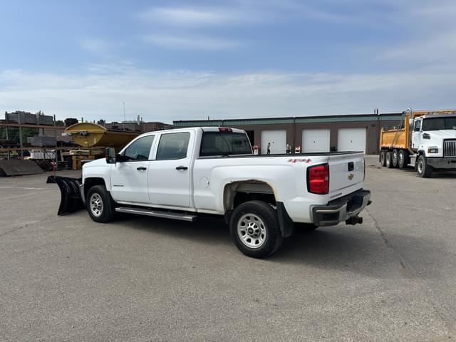 Image of Chevrolet 3500HD equipment image 4