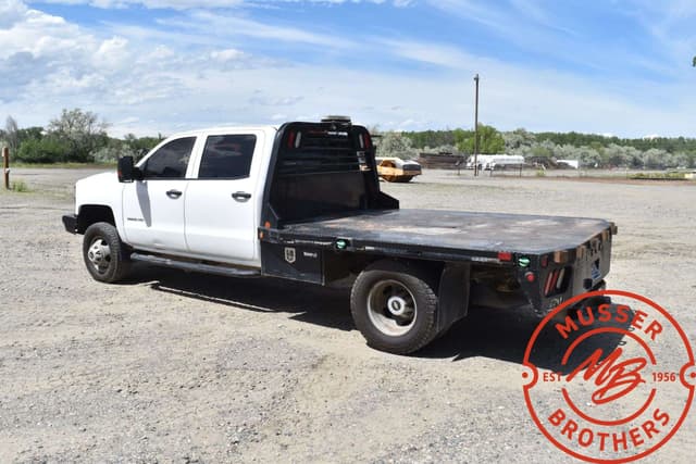 Image of Chevrolet 3500HD equipment image 4
