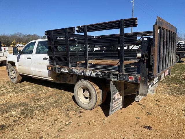 Image of Chevrolet 3500HD equipment image 1