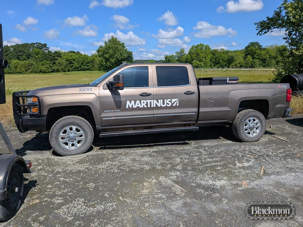 Image of Chevrolet 3500 Primary image