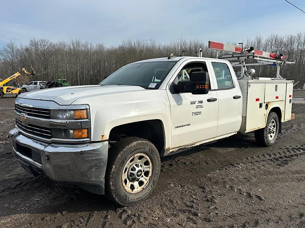 Image of Chevrolet 3500HD Primary image