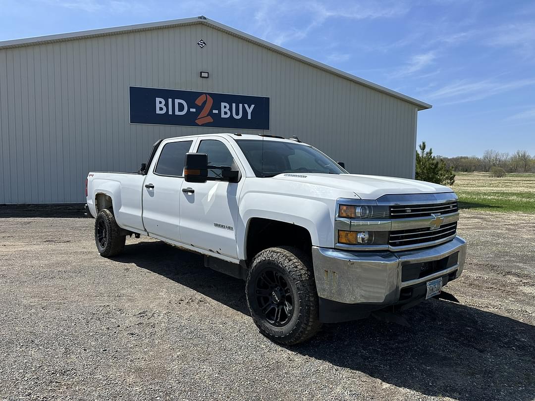Image of Chevrolet 3500HD Primary image