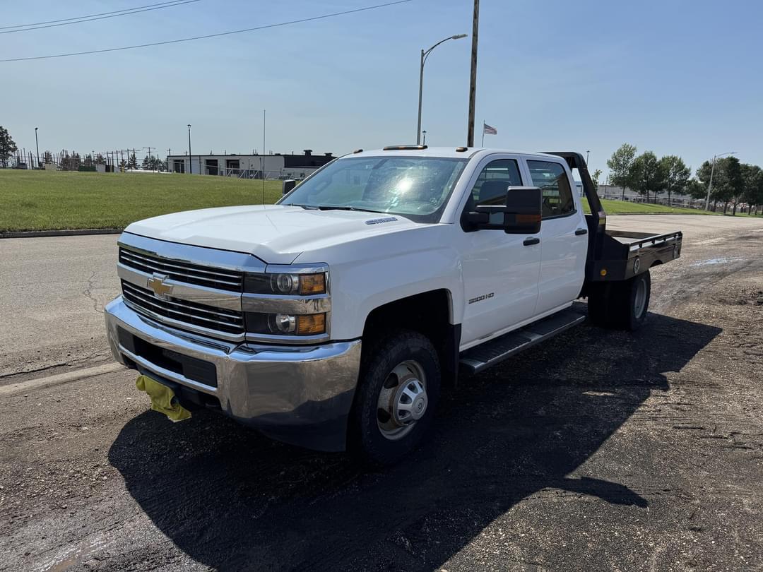Image of Chevrolet 3500HD Primary image