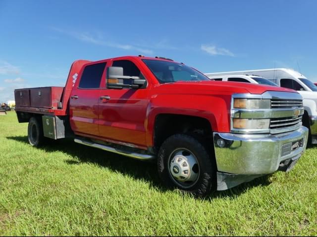 Image of Chevrolet 3500HD equipment image 1