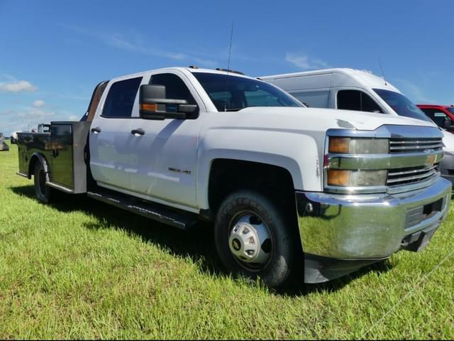 Image of Chevrolet 3500HD equipment image 1