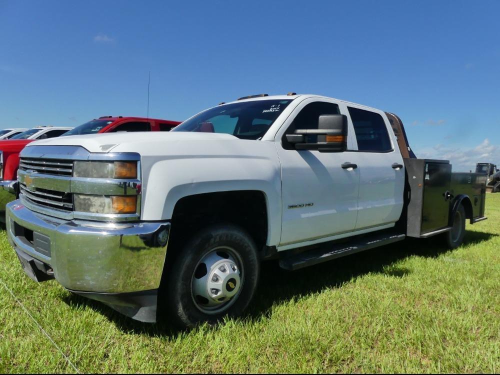 Image of Chevrolet 3500HD Primary image
