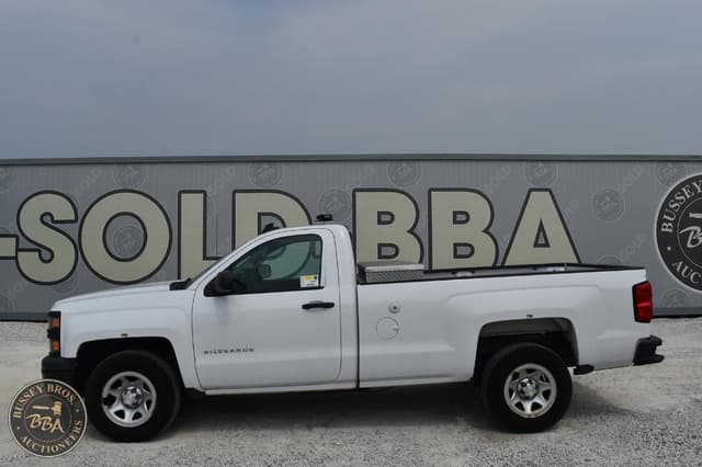 Image of Chevrolet 1500 equipment image 1