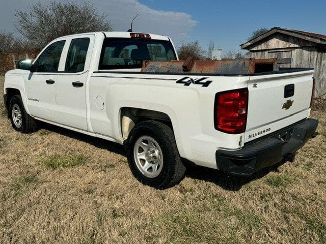 Image of Chevrolet 1500 equipment image 2