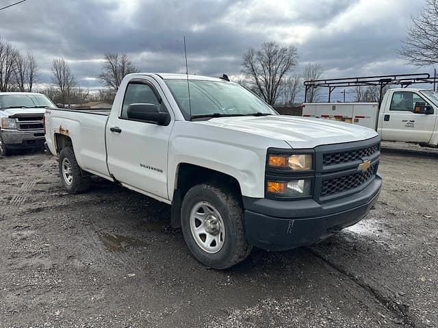 Image of Chevrolet 1500 equipment image 2