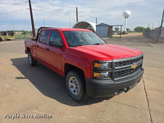 Image of Chevrolet Silverado equipment image 2