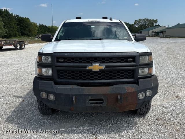 Image of Chevrolet 1500 equipment image 1