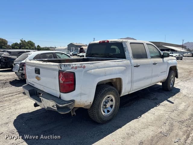 Image of Chevrolet 1500 equipment image 4