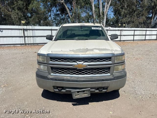 Image of Chevrolet 1500 equipment image 1