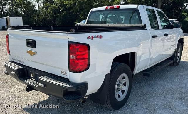 Image of Chevrolet 1500 equipment image 4