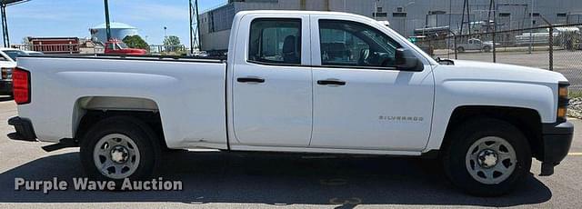 Image of Chevrolet 1500 equipment image 3