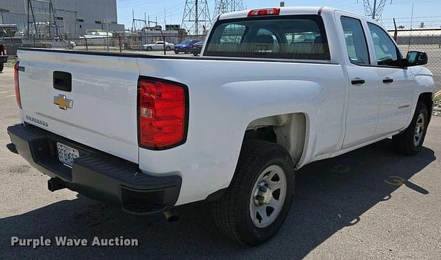 Image of Chevrolet 1500 equipment image 4