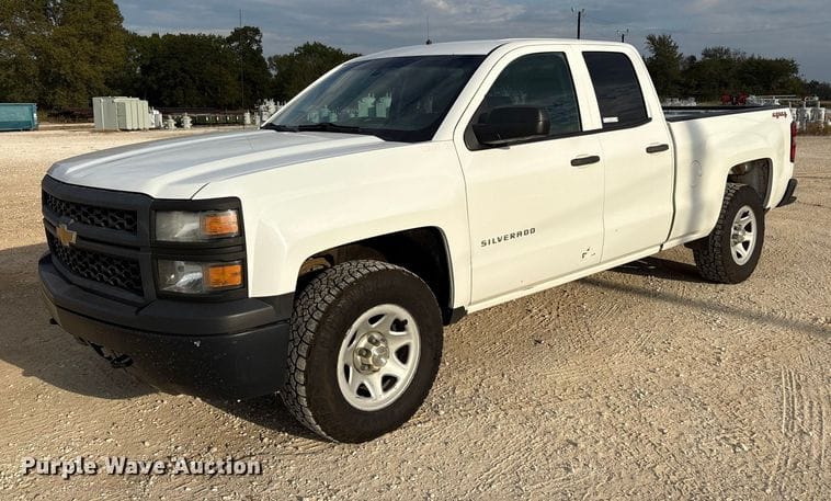 2015 Chevrolet 1500 Equipment Image0