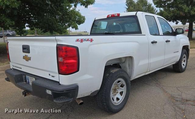Image of Chevrolet 1500 equipment image 4