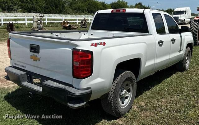 Image of Chevrolet 1500 equipment image 4