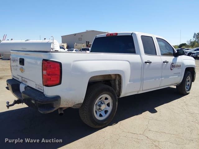 Image of Chevrolet 1500 equipment image 4