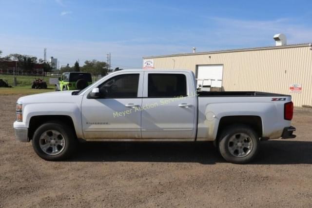 Image of Chevrolet 1500 equipment image 1
