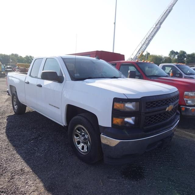 Image of Chevrolet 1500 equipment image 2