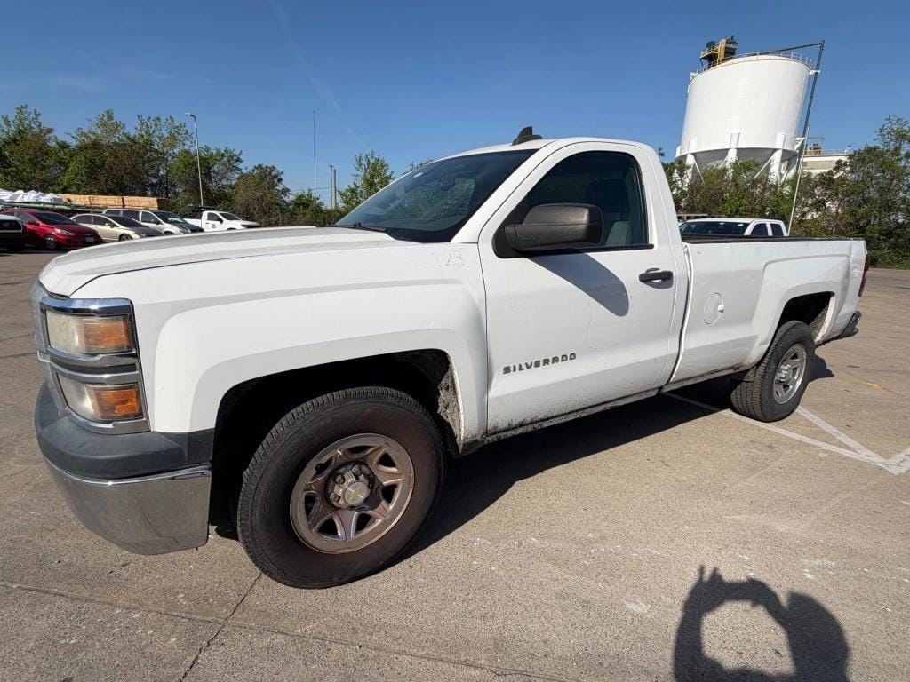 2015 Chevrolet 1500 Equipment Image0