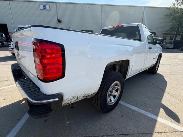 Image of Chevrolet 1500 equipment image 2