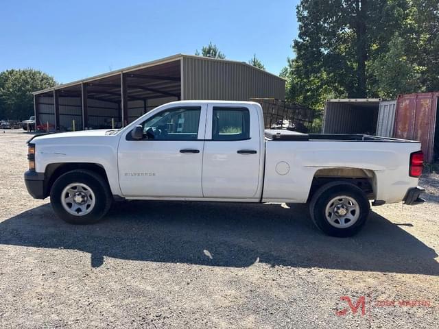 Image of Chevrolet 1500 equipment image 4