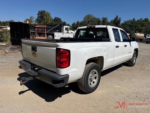 Image of Chevrolet 1500 equipment image 2