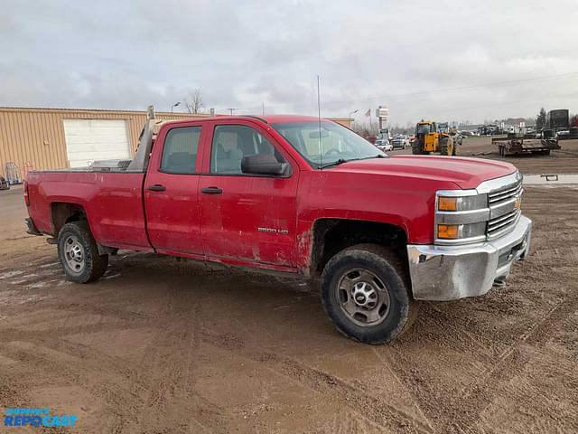 Image of Chevrolet 2500HD equipment image 1