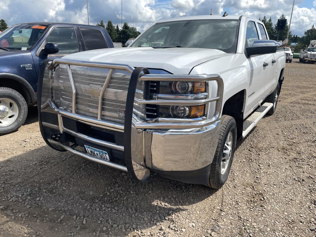 Image of Chevrolet 2500 Primary image