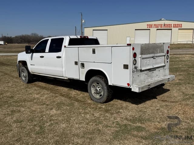 Image of Chevrolet 2500HD equipment image 1