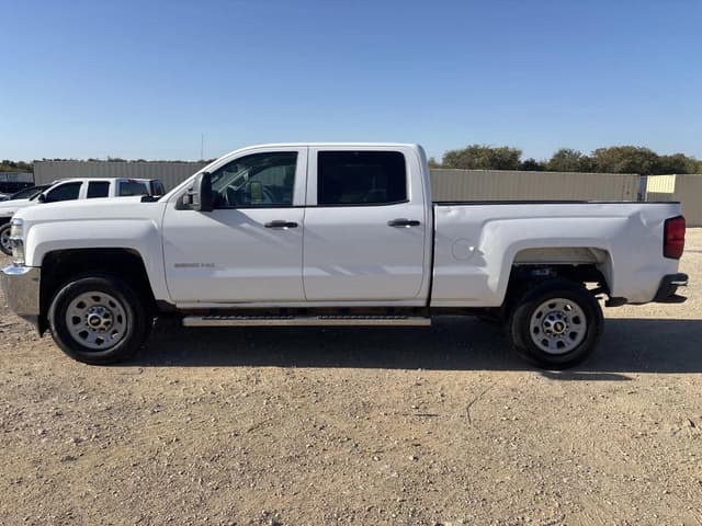 Image of Chevrolet 2500HD equipment image 1